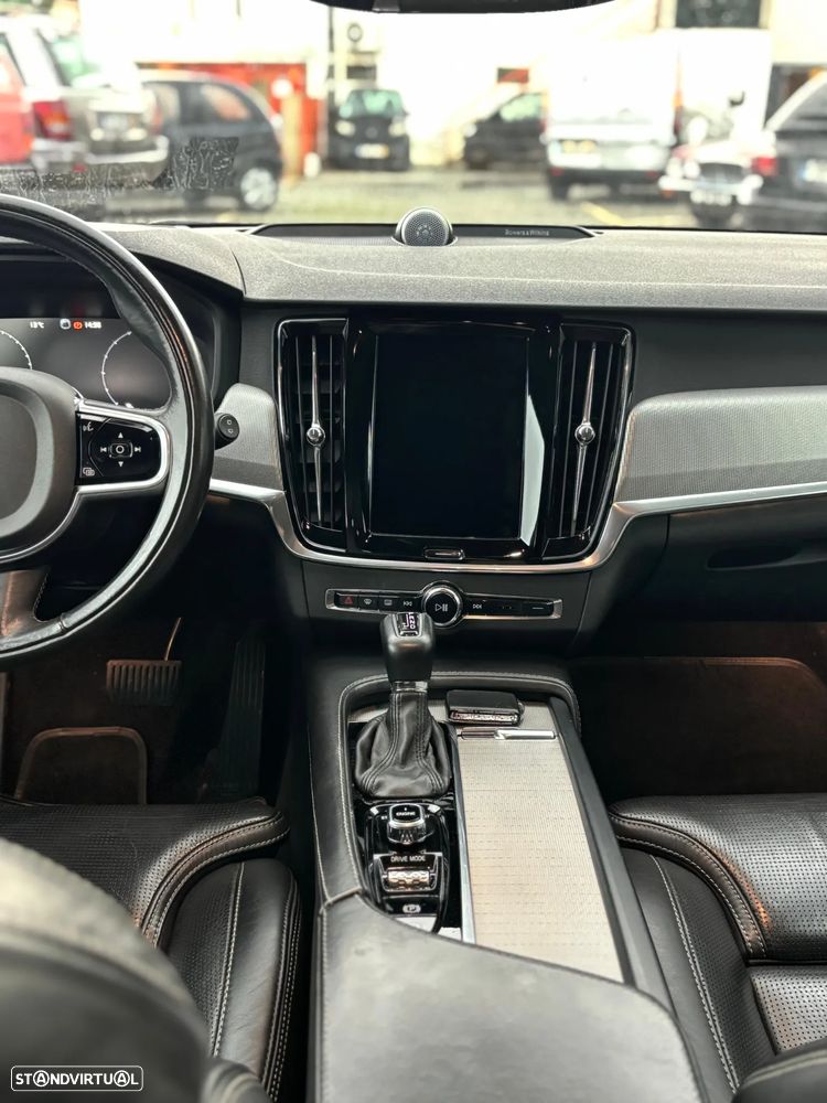 Volvo V90 2.0 D5 Inscription AWD Geartronic - 3