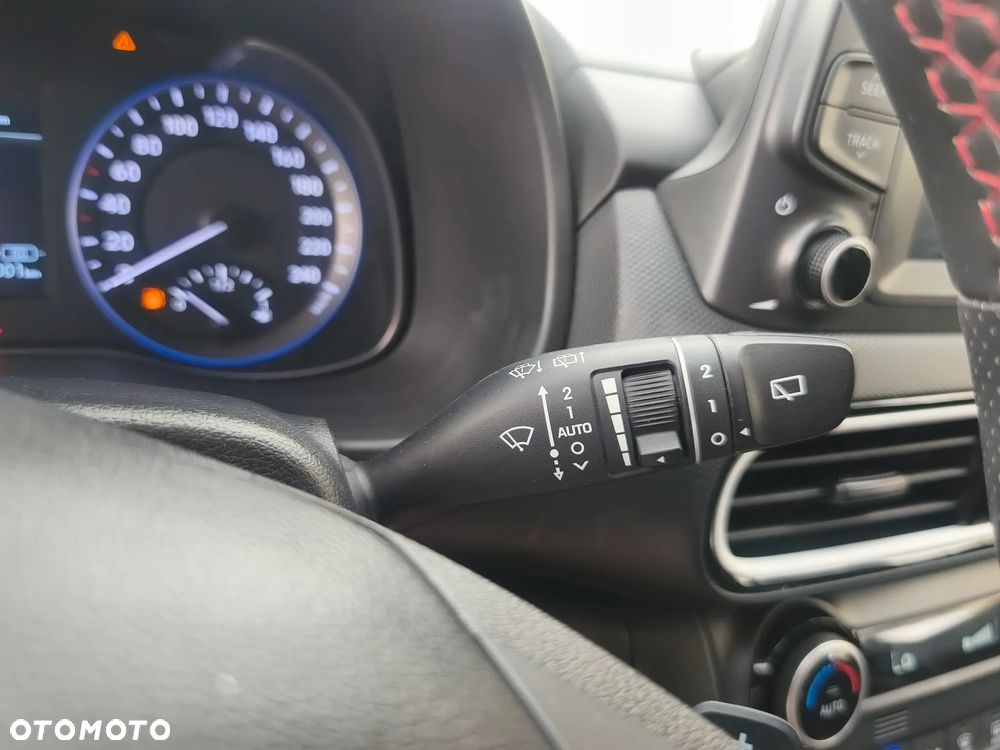 Hyundai Kona 1.6 GDI DCT Premium - 24