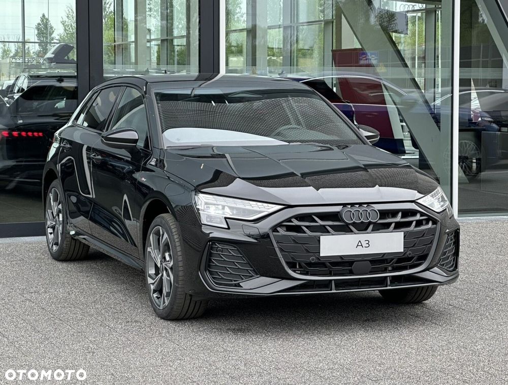Audi A3 Sportback - 4