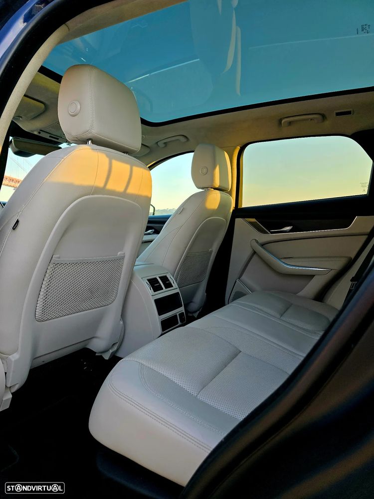 Jaguar F-Pace 2.0 D200 AWD R-Dynamic SE - 13