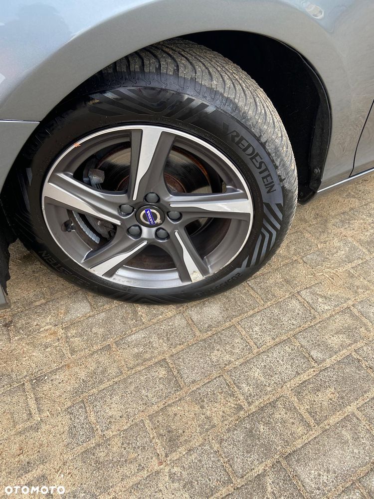 Volvo V40 D2 Kinetic - 17