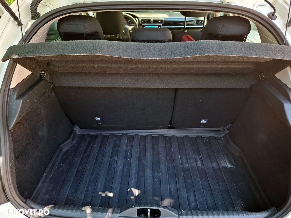 Citroën C3 1.2 PureTech BVM Feel - 9