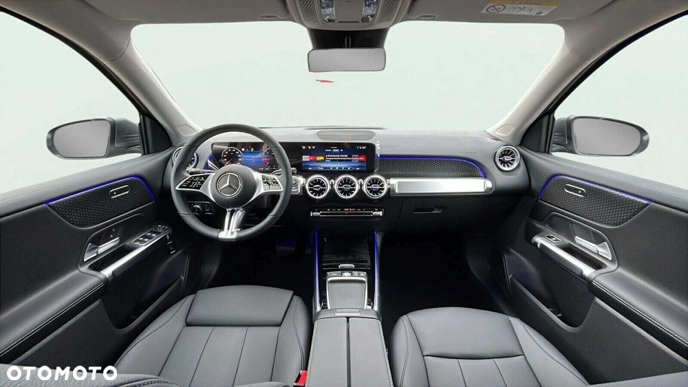 Mercedes-Benz GLB - 10