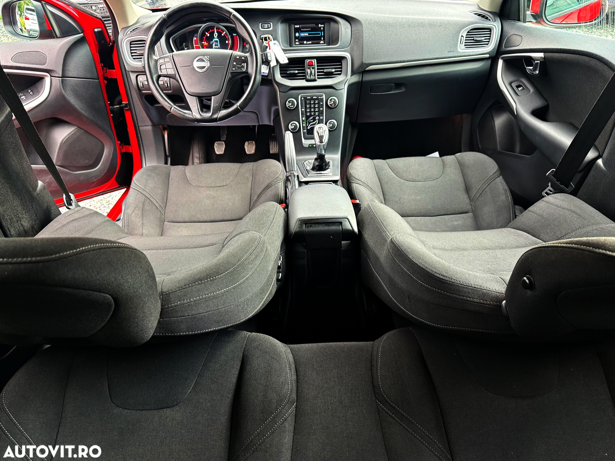 Volvo V40 D2 94g Basic - 6