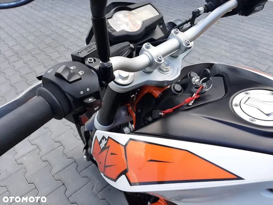 KTM Duke - 17