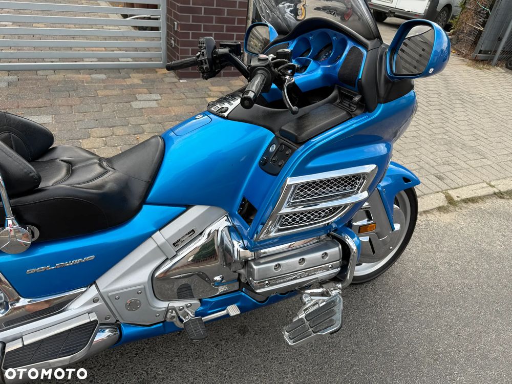 Honda GL - 22