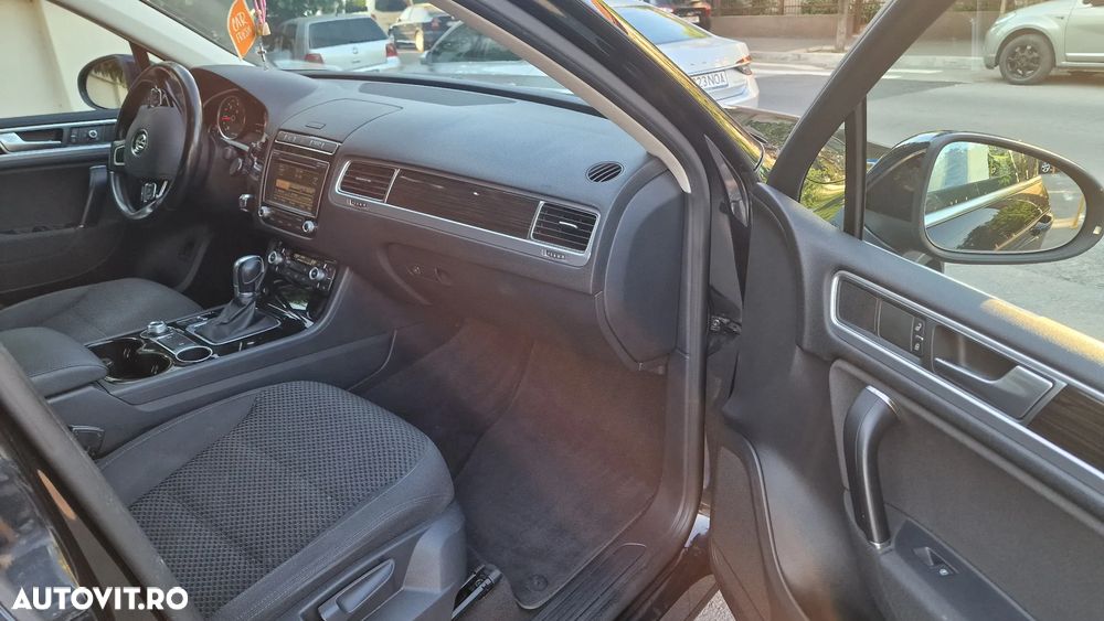 Volkswagen Touareg 3.0 V6 TDI BMT - 18