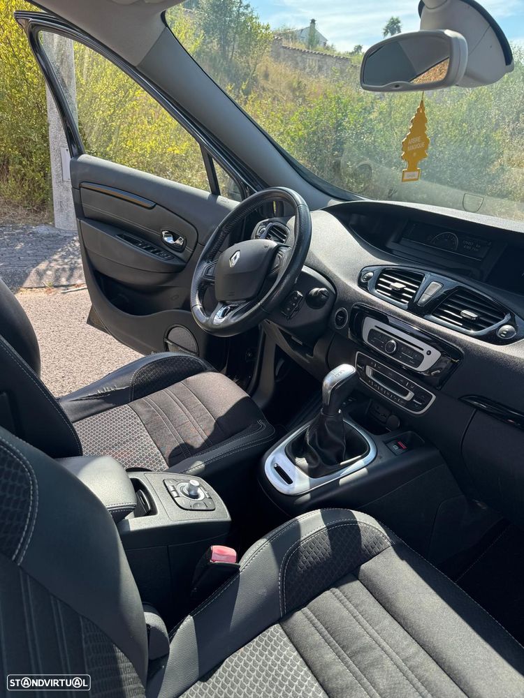 Renault Grand Scénic 1.5 dCi Bose Edition EDC - 15