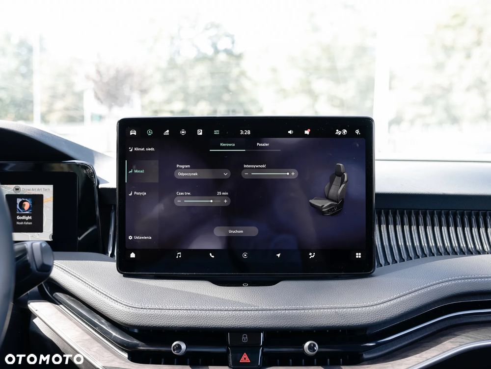 Skoda Superb 2.0 TDI SCR L&K DSG - 33
