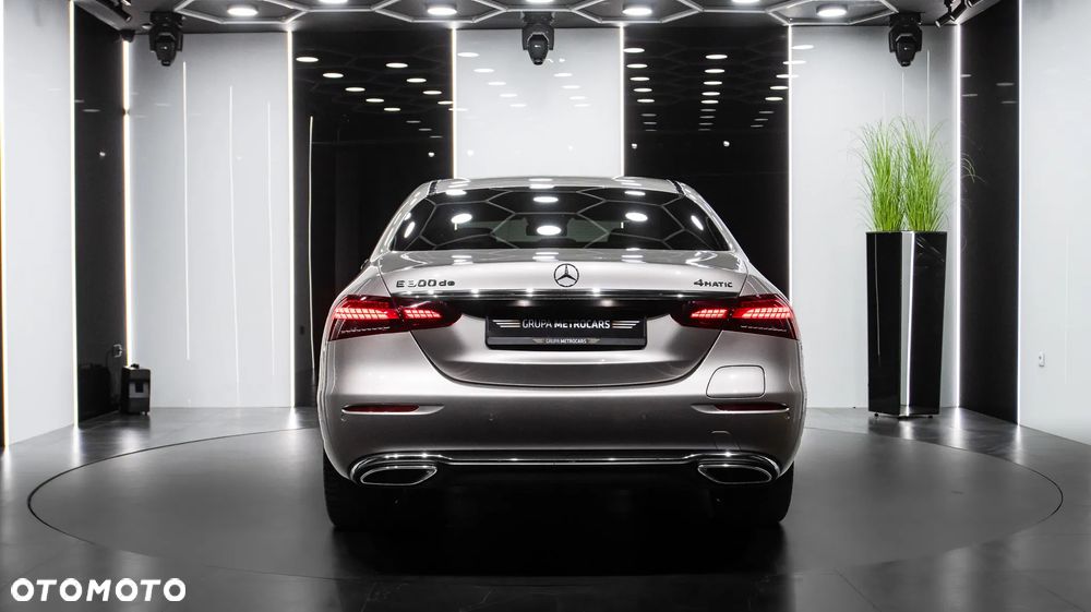 Mercedes-Benz Klasa E 300 de 4-Matic Avantgarde - 6