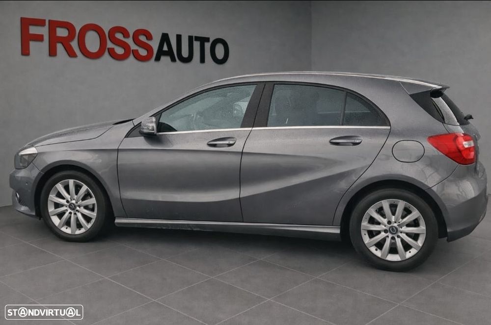Mercedes-Benz A 180 CDI (BlueEFFICIENCY) Urban - 2