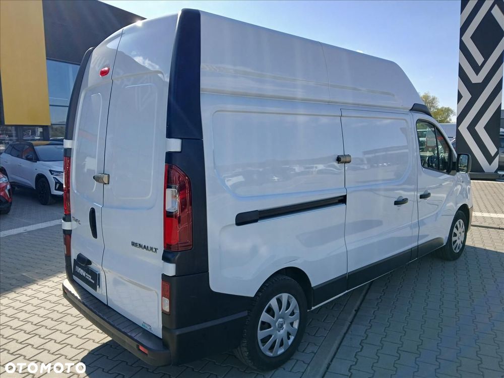 Renault trafic - 3