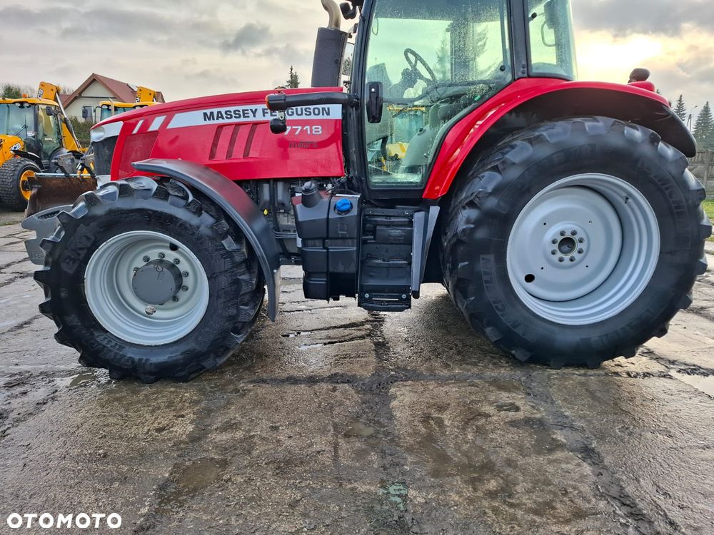 Massey Ferguson 7718 - 21