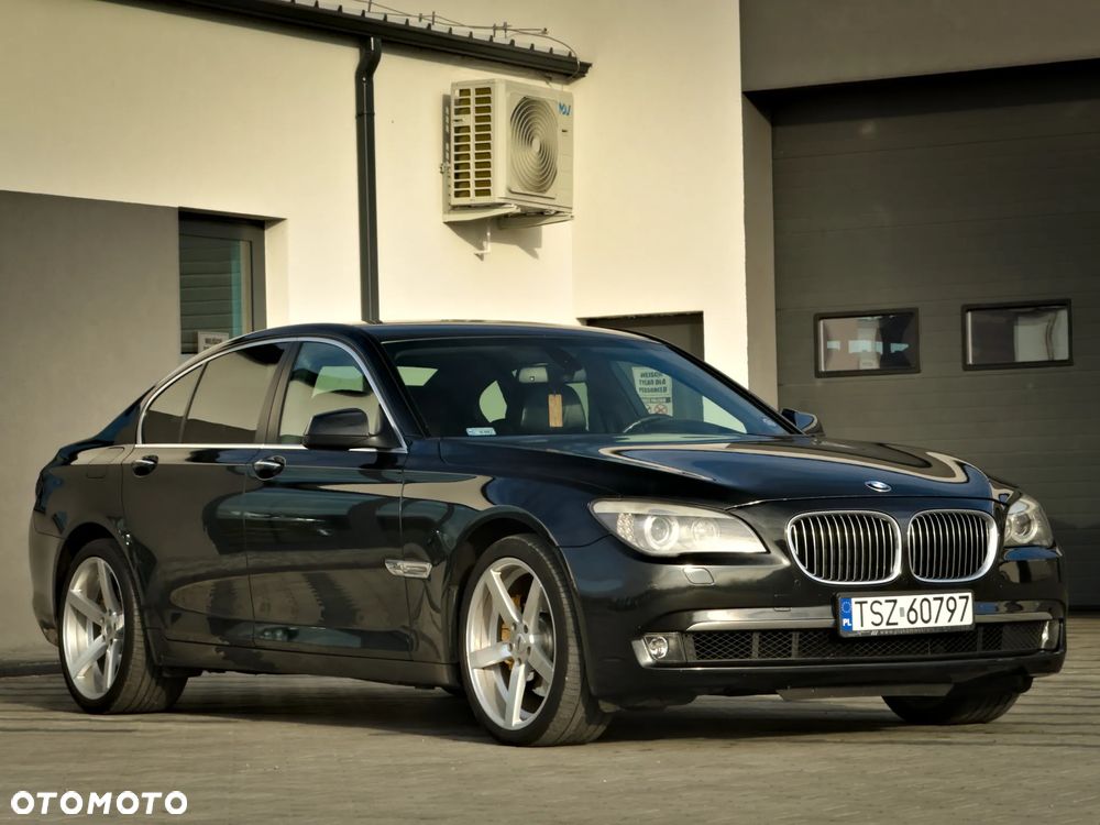 BMW Seria 7 740d - 9