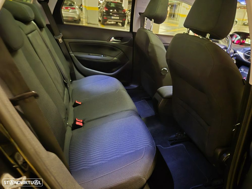 Peugeot 308 SW BlueHDi 120 Stop & Start Style - 33