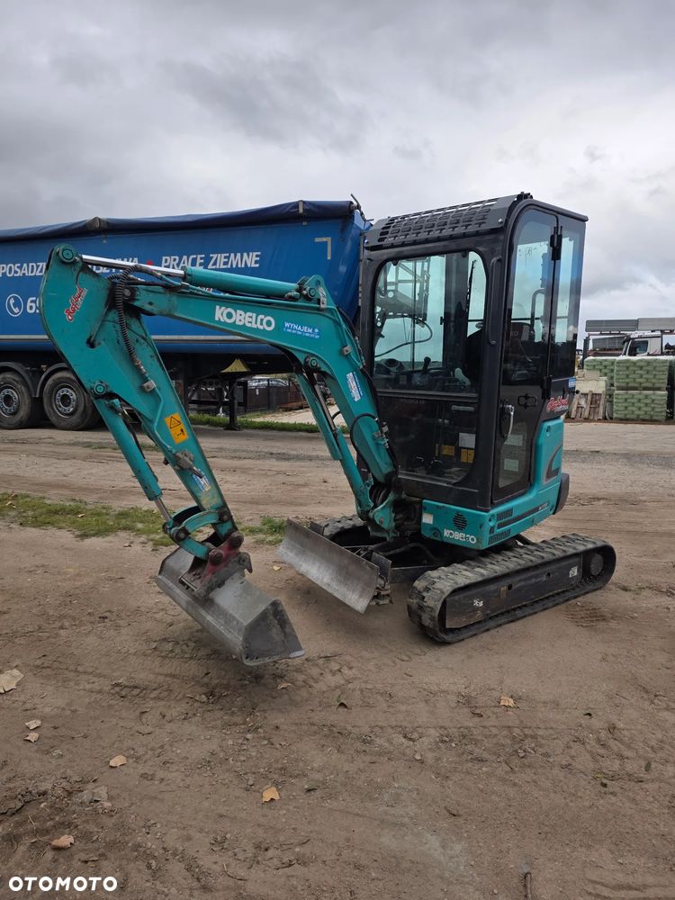 Kobelco SK17SR - 1