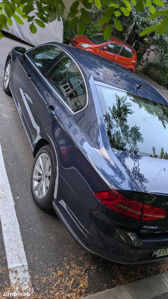 Volkswagen Passat 2.0 TDI DSG Highline - 6