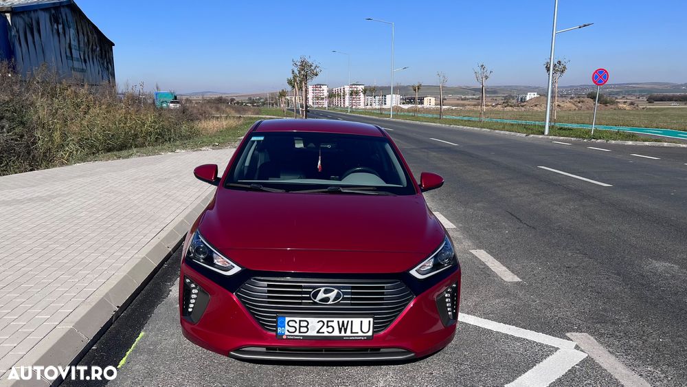 Hyundai IONIQ - 1