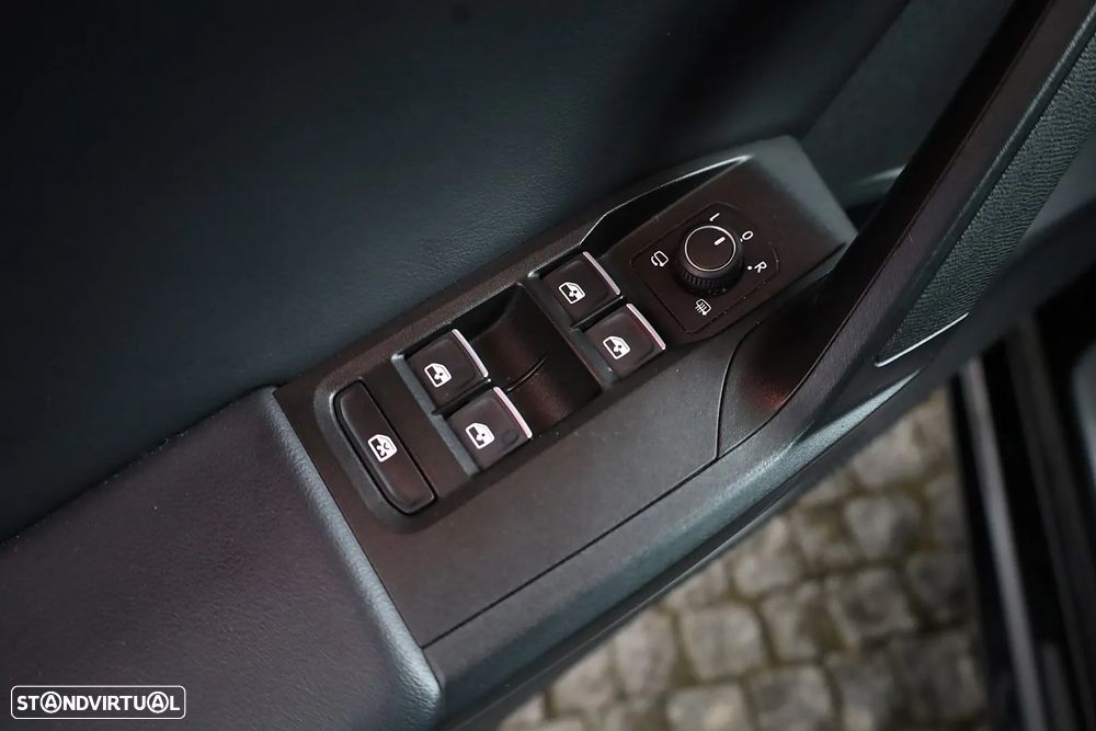 SEAT Leon 2.0 TDI FR - 37