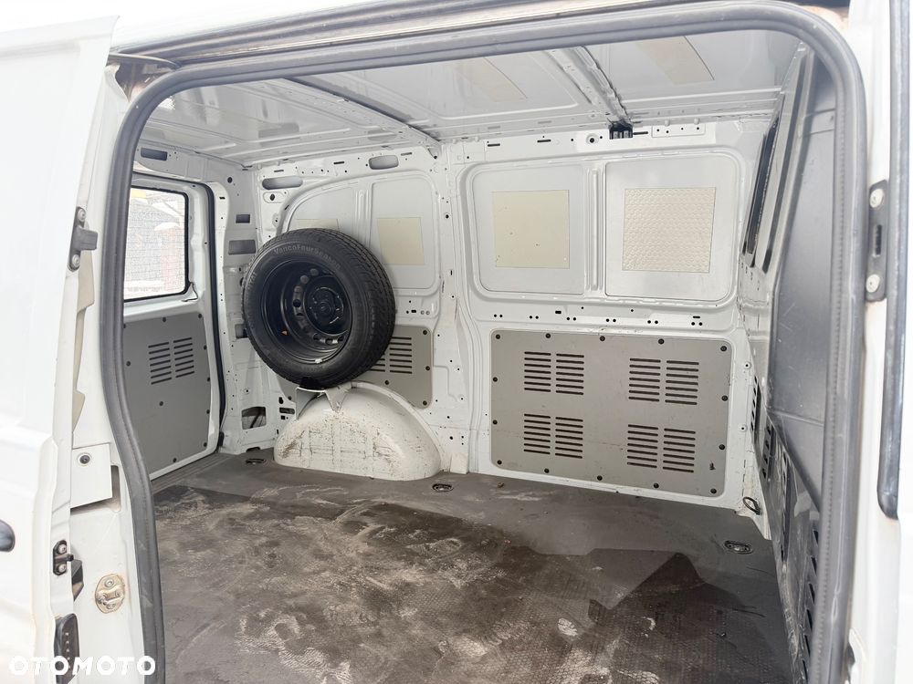 Mercedes-Benz Vito - 10