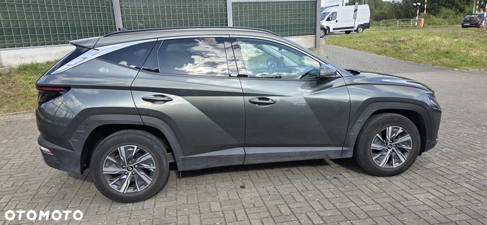 Hyundai Tucson 1.6 T-GDi HEV Executive 4WD - 7