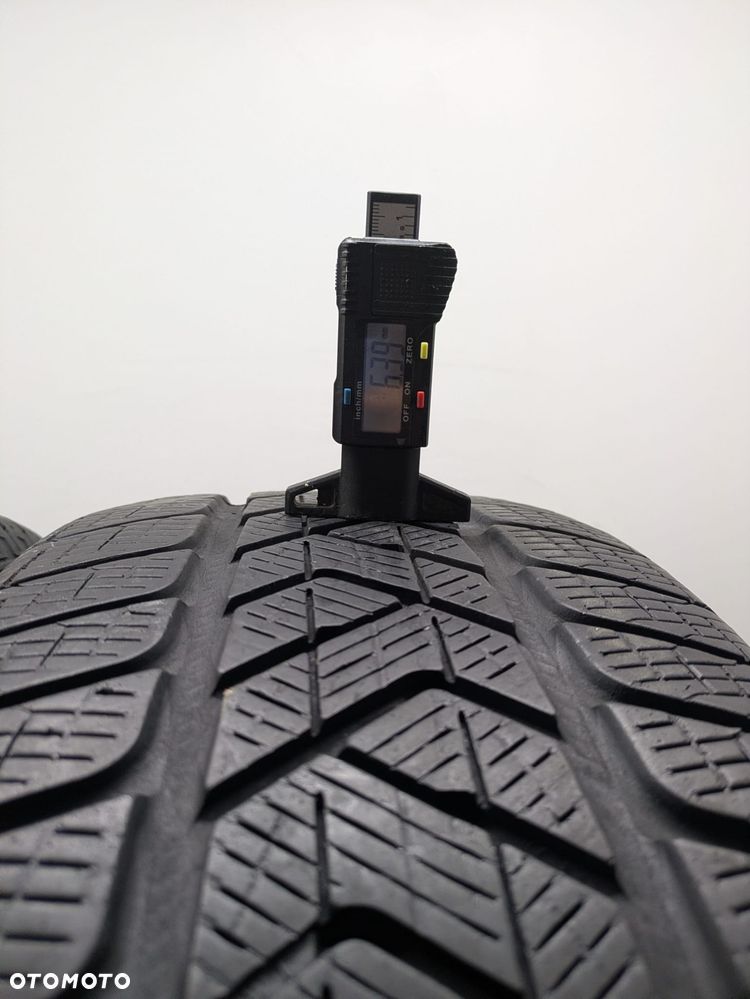 Opony zimowe 235/65/17 Pirelli Scorpion Winter - 4
