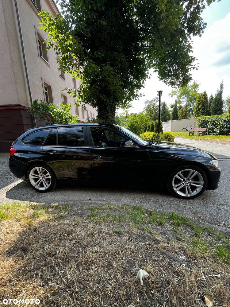 BMW Seria 3 318d - 37