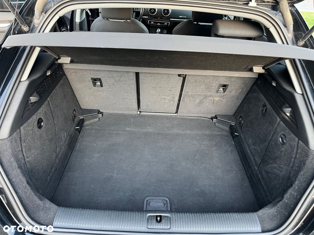 Audi A3 Sportback 1.6 TDI S tronic - 14