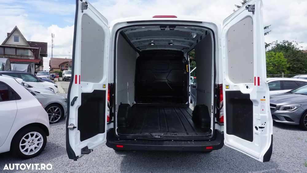 Ford Transit - 23