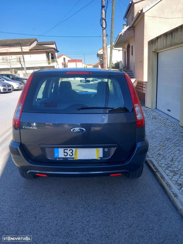 Ford Fusion 1.25 X-Trend - 2