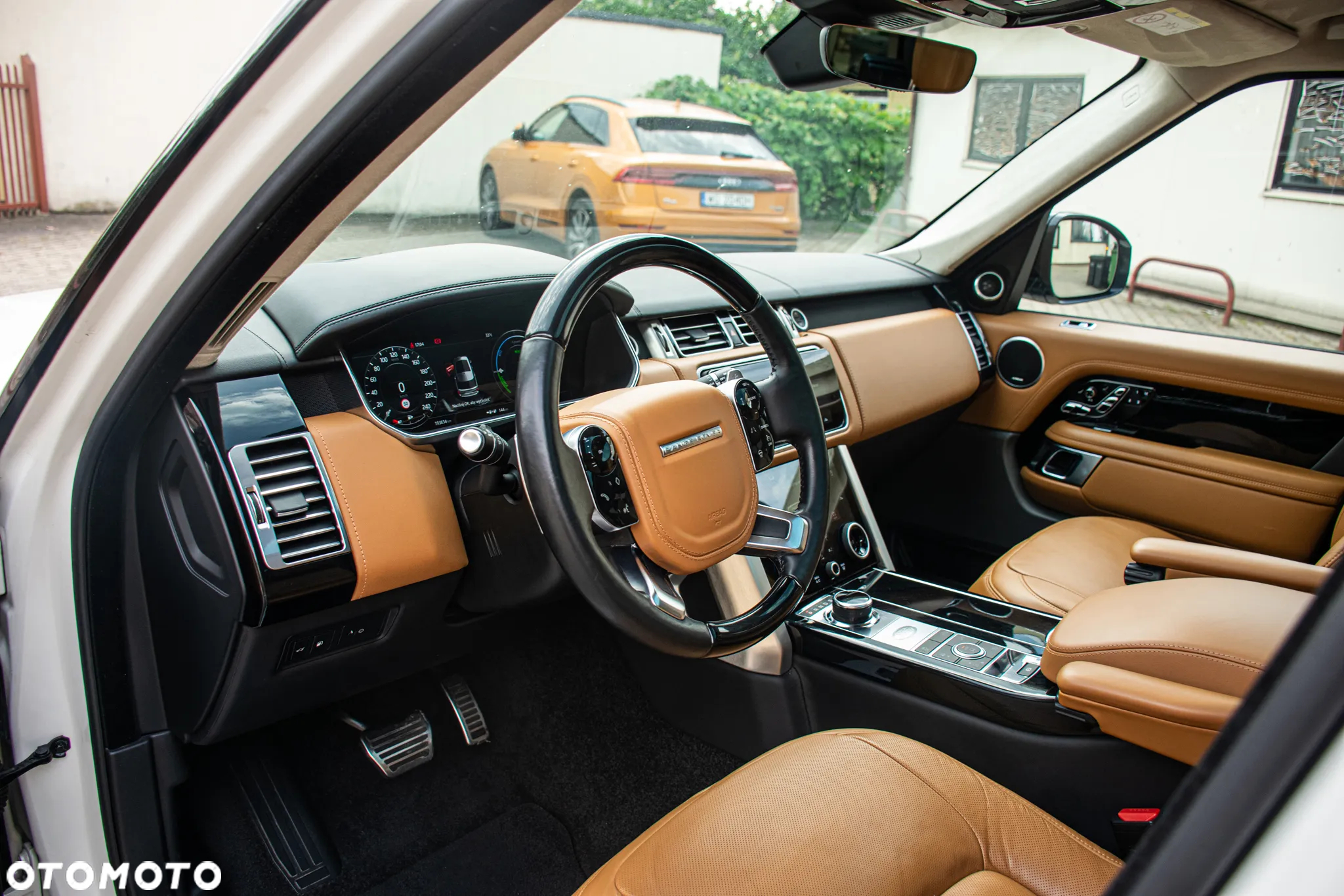 Land Rover Range Rover 3.0 I6 LWB Vogue - 18