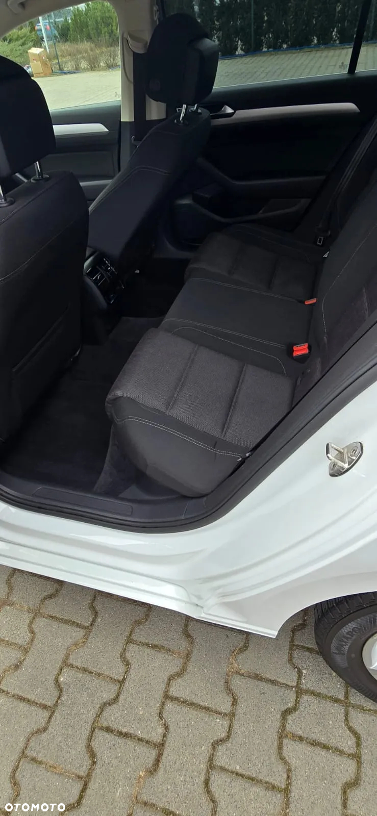 Volkswagen Passat 2.0 TDI BMT Comfortline DSG - 9