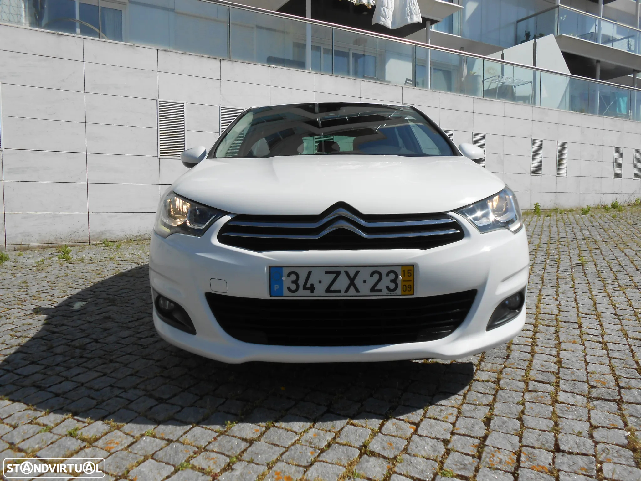 Citroën C4 BlueHDi 100 Selection - 4