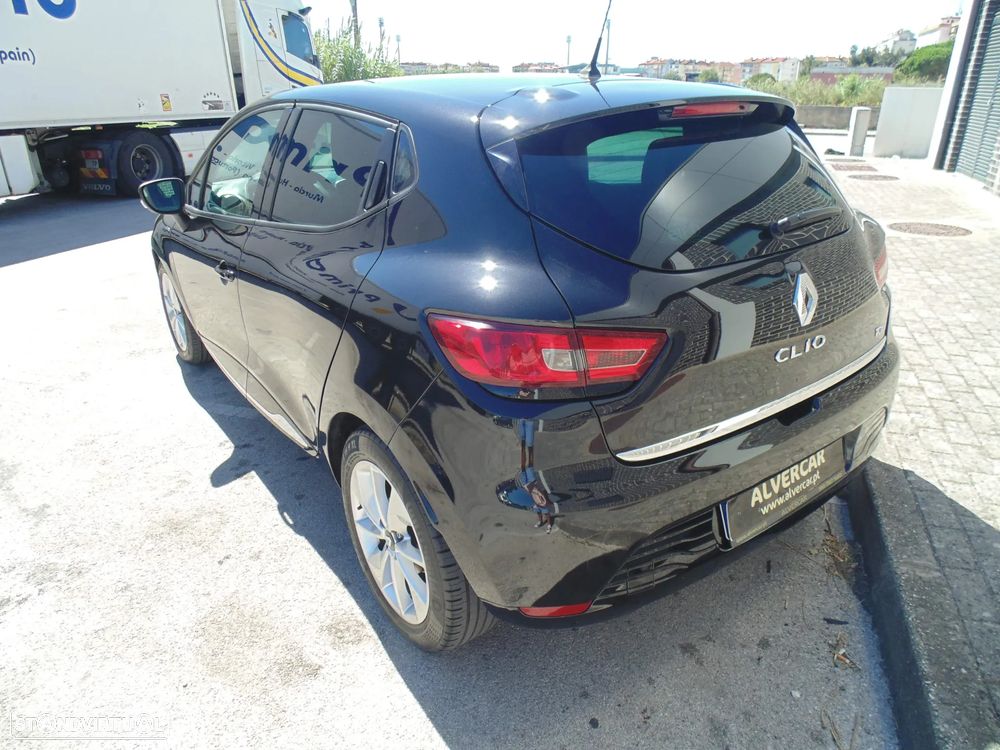 Renault Clio 0.9 TCe Limited - 13