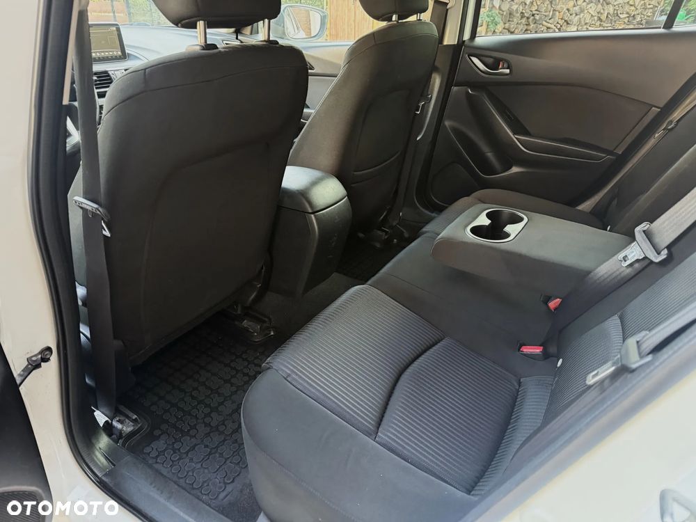 Mazda 3 2.0 Skyenergy EU6 - 19