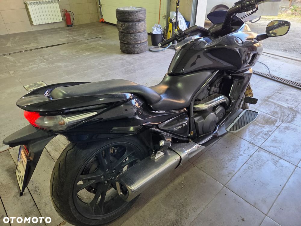 Honda DN-01 - 2