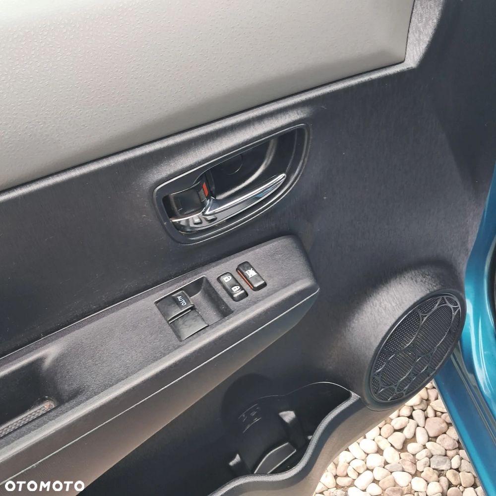 Toyota Yaris 1.33 VVT-i Comfort - 9
