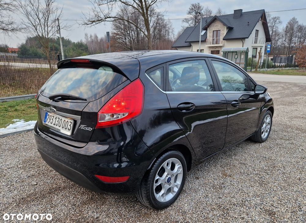 Ford Fiesta 1.25 Celebration - 7