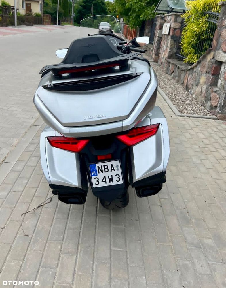 Honda GL - 4
