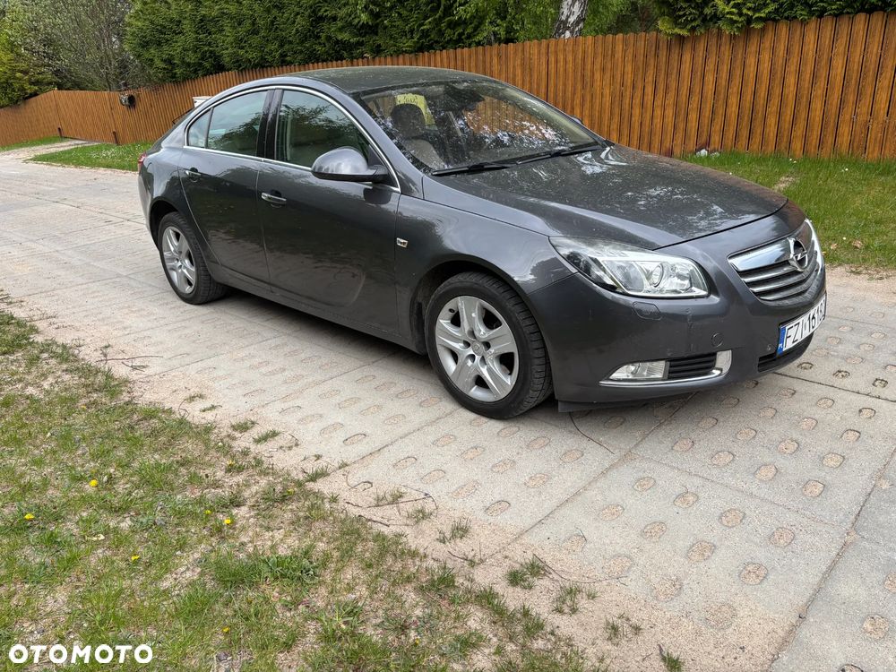 Opel Insignia 1.6 Turbo Edition - 1