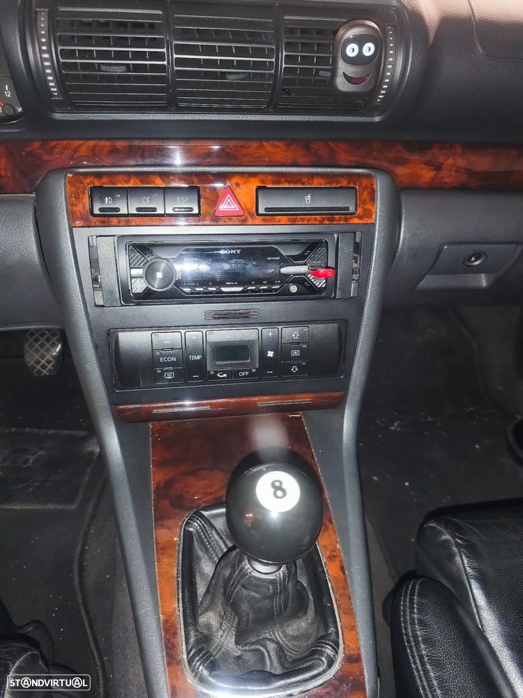 Audi A4 Avant 1.9 TDI Sport 17 - 4