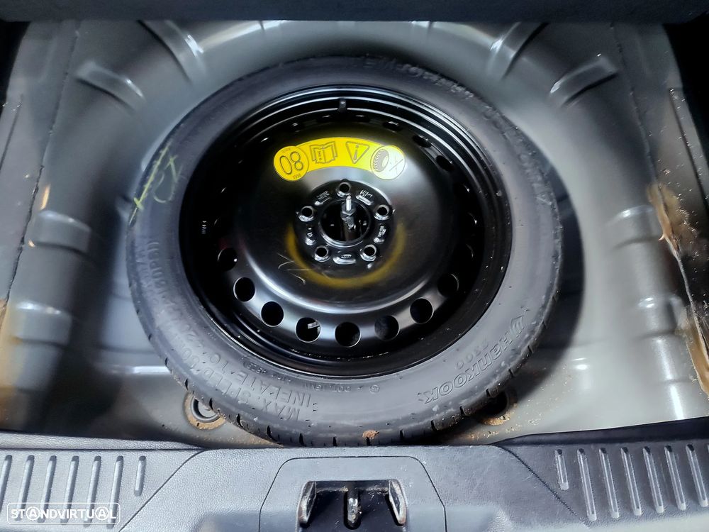 Ford Focus SW 1.0 EcoBoost MHEV ST-Line Aut. - 30