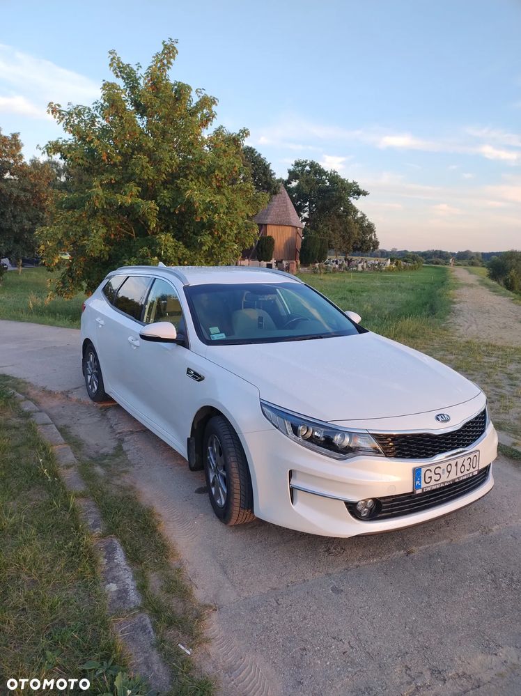 Kia Optima - 15