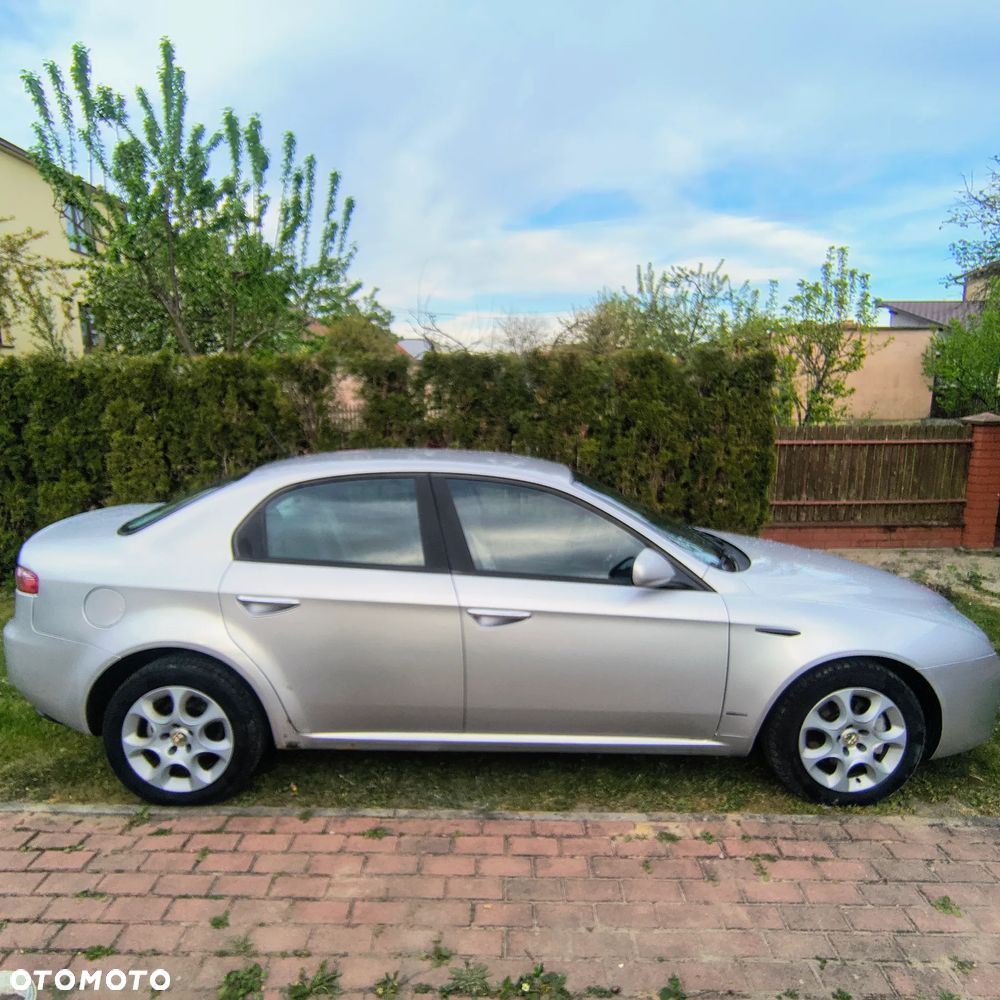 Alfa Romeo 159 2.0JTDM Distinctive - 8