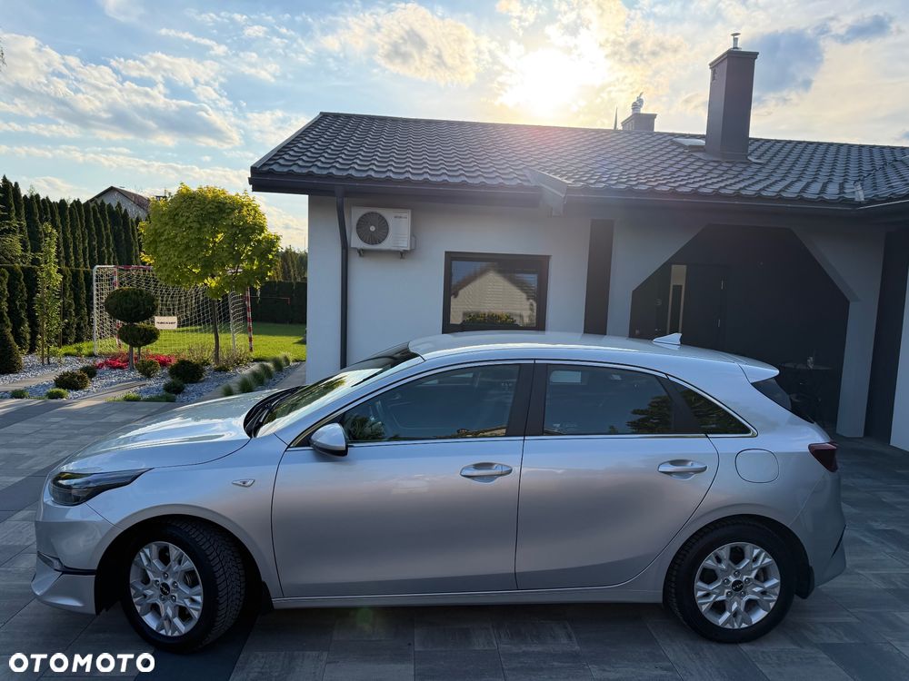 Kia Ceed 1.5 T-GDI M - 8