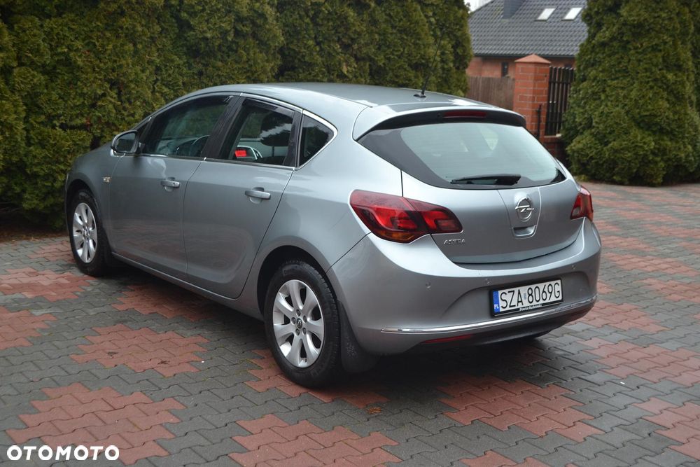 Opel Astra 1.6 Cosmo - 3