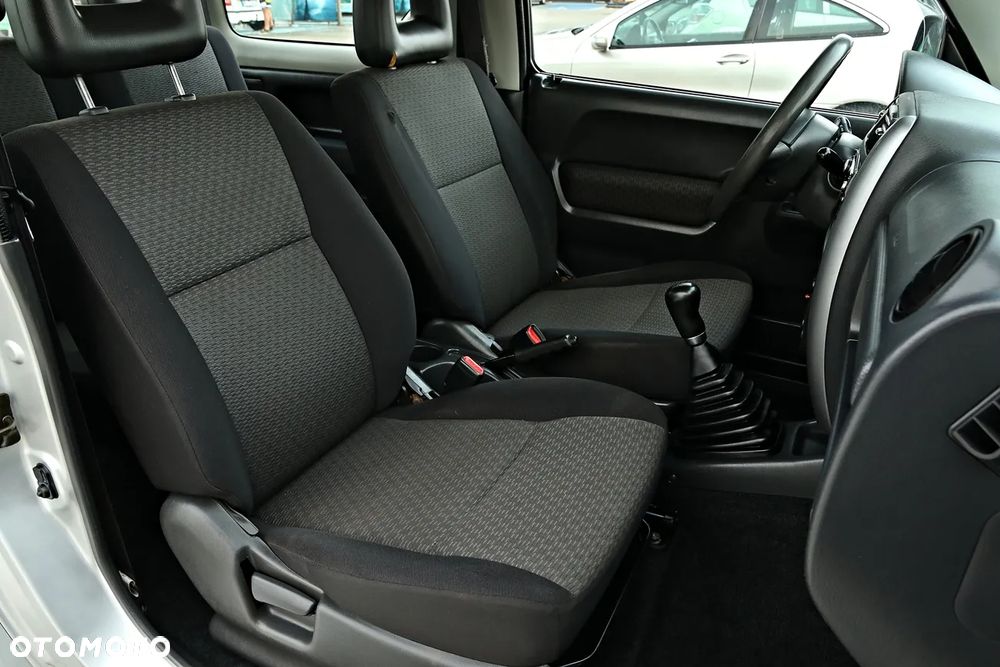 Suzuki Jimny - 29
