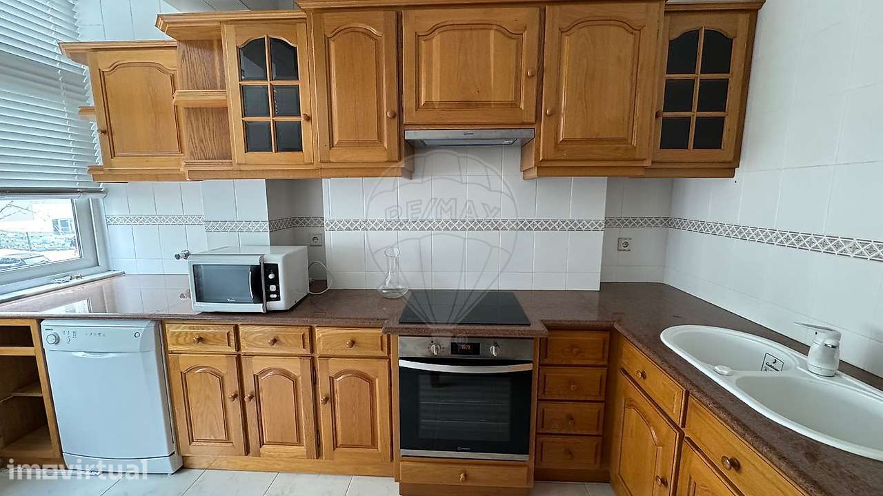 Apartamento T1 para arrendamento - Grande imagem: 3/27