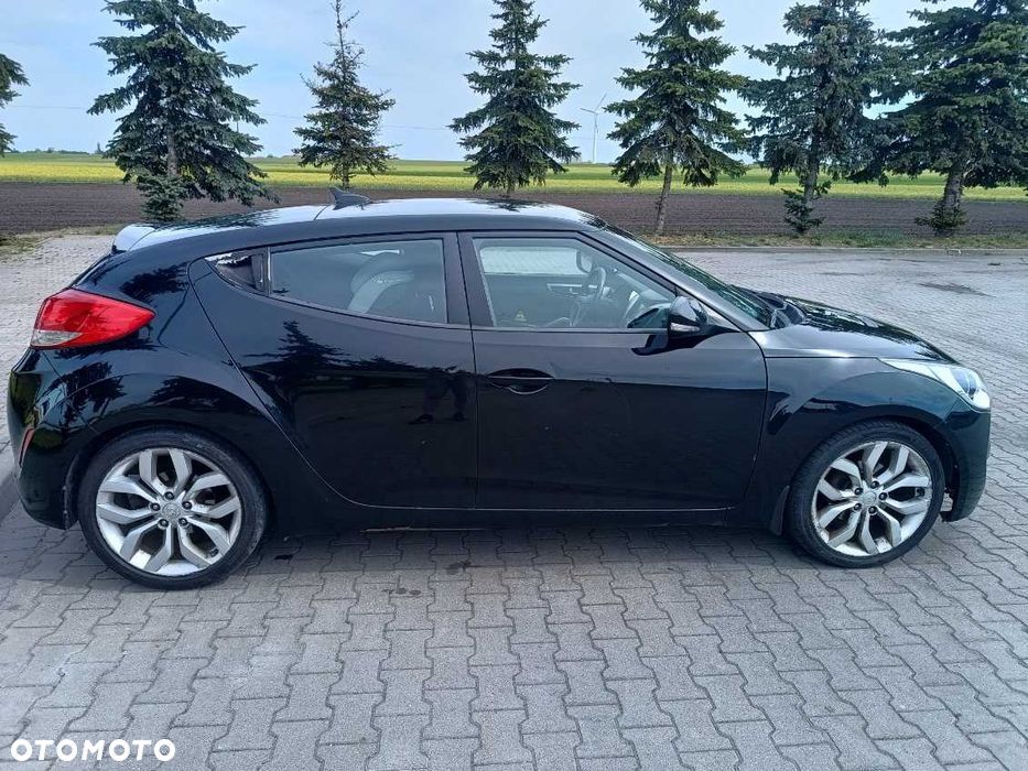 Hyundai Veloster 1.6 GDI Comfort - 3