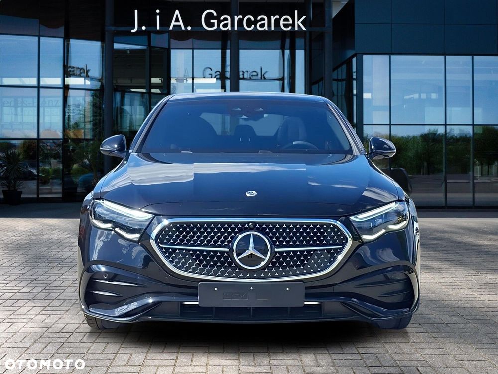 Mercedes-Benz Klasa E - 9